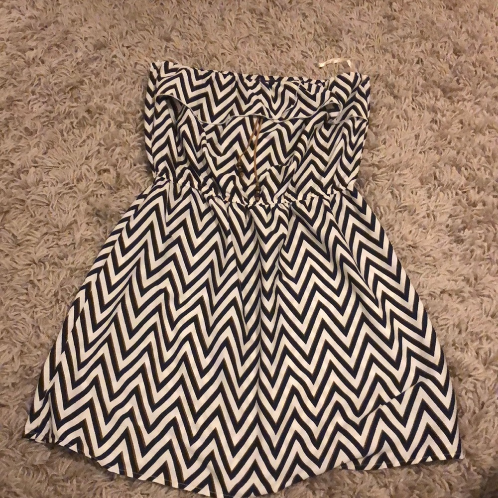 Women’s Dress Size Medium